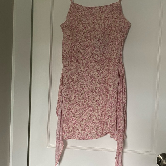 NWT Pink Lily Better Get Going Pink Paisley Wrap Mini Dress - Picture 10 of 12